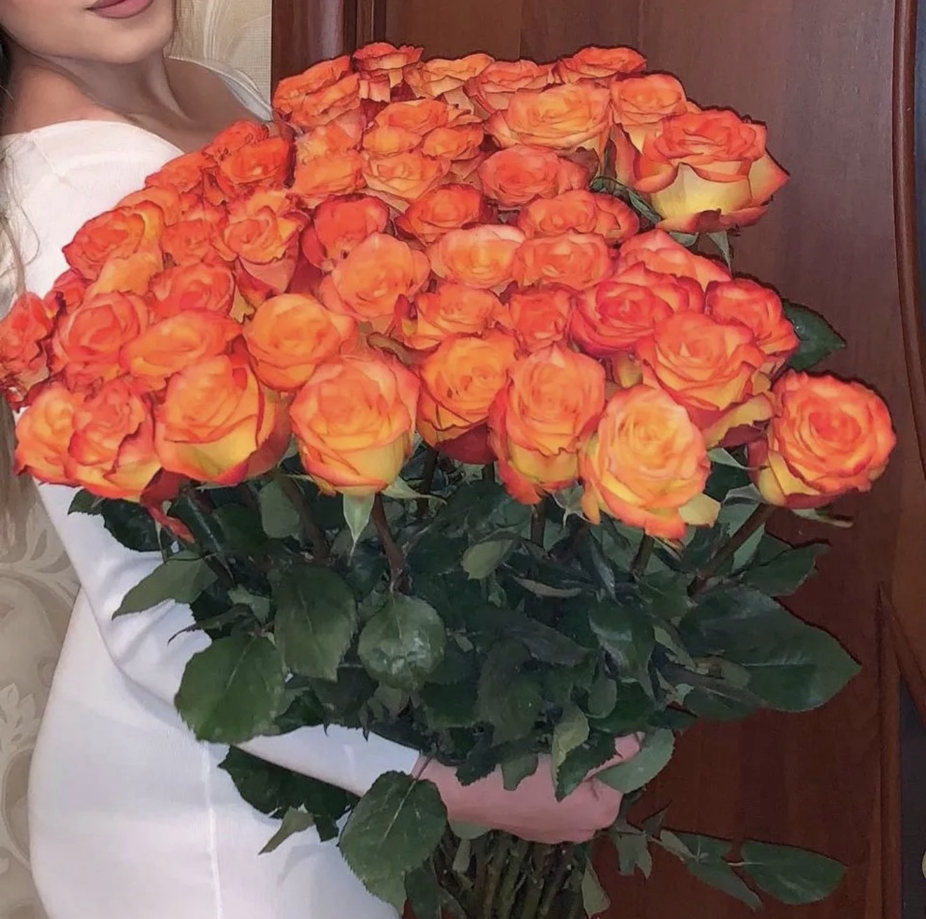 25 Fresh Orange Rose (Wholesale) - Image 2