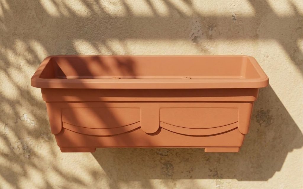Plastic Pot Rectangle Small 116