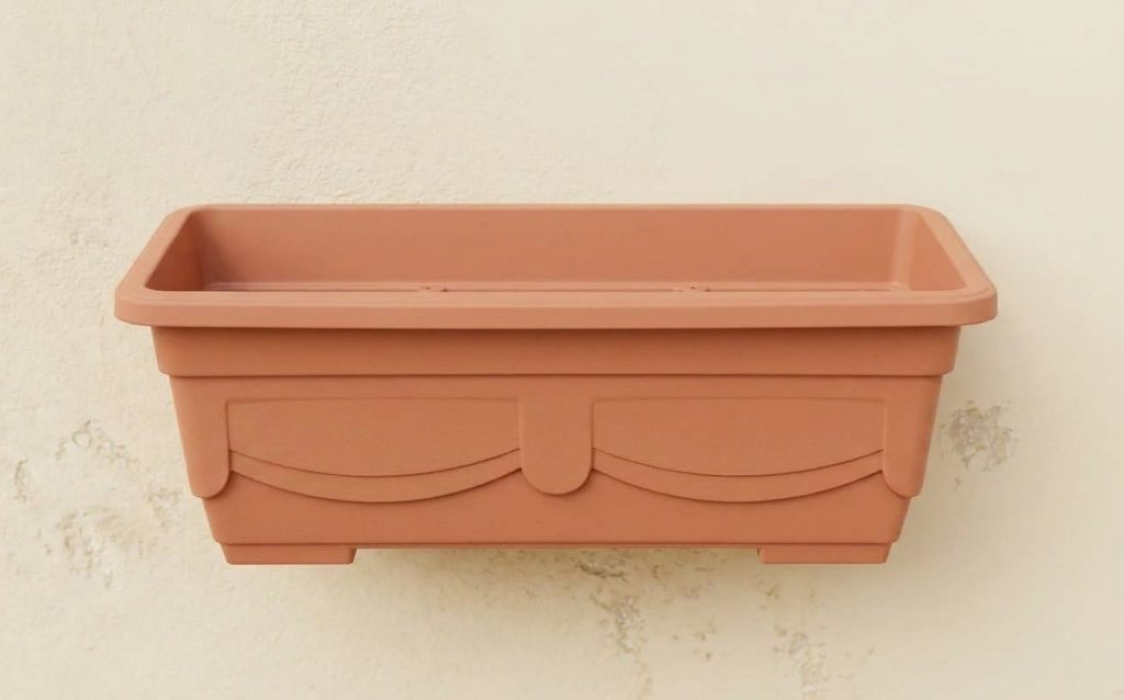 Plastic Pot Rectangle Small 116